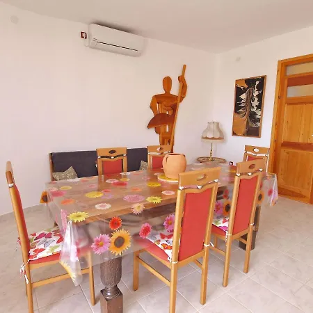 By The Sea Pjescana Uvala - - 20800 *