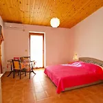 By The Sea Pjescana Uvala - - 20800 Apartment Pula