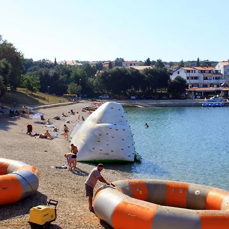 Apartment By The Sea Pjescana Uvala - - 20800 *