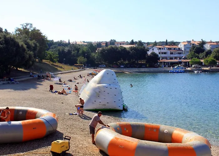 Apartment By The Sea Pjescana Uvala - - 20800 *