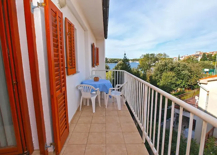 Apartment By The Sea Pjescana Uvala - - 20800